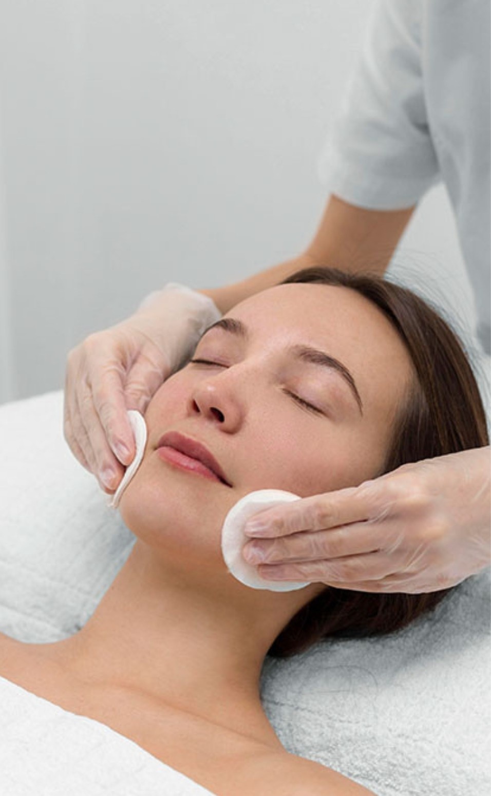 Hydra Facial